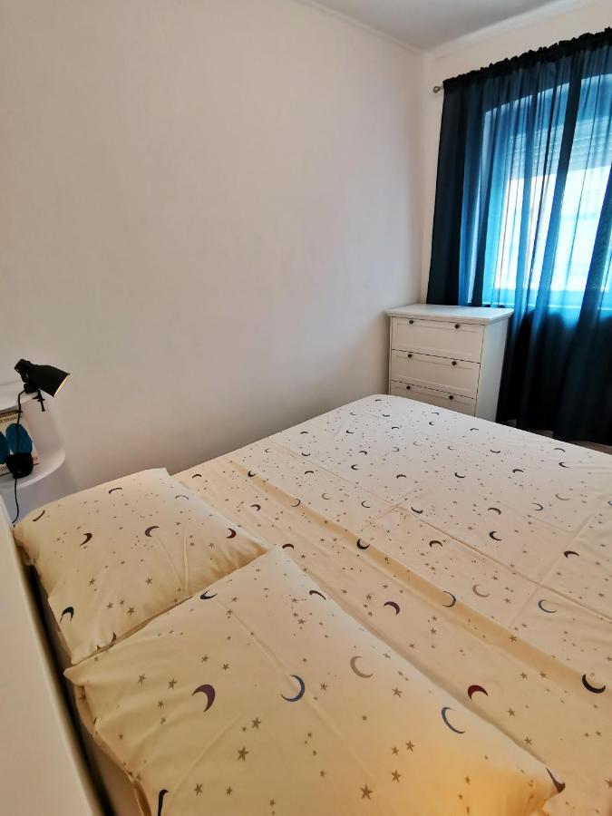 Apartment Roman Бетина Екстериор снимка